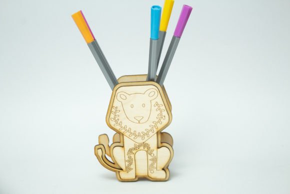 Lion Pen Holder: A Designer’s Honest Review