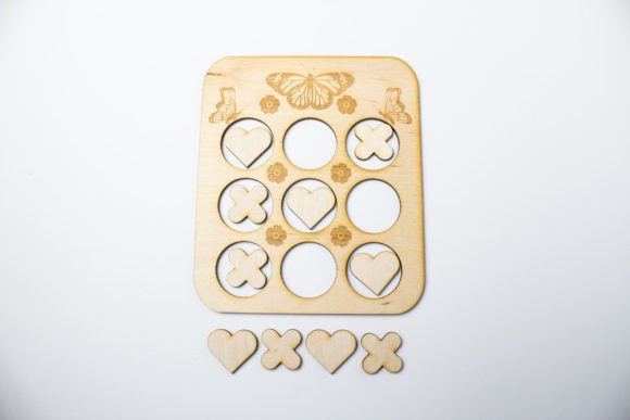 Valentineβs Tic Tac Toe β Bees and Honeycomb 3D SVG for Holiday Marketing